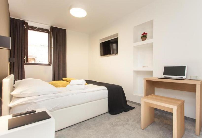 酒店 Villa Castrum