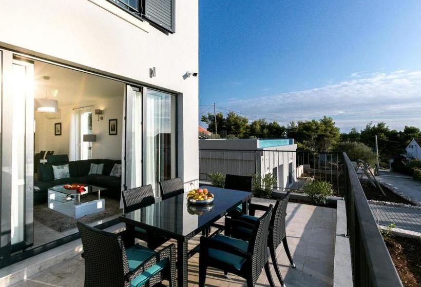 בית מלון כפרי Villa Toma