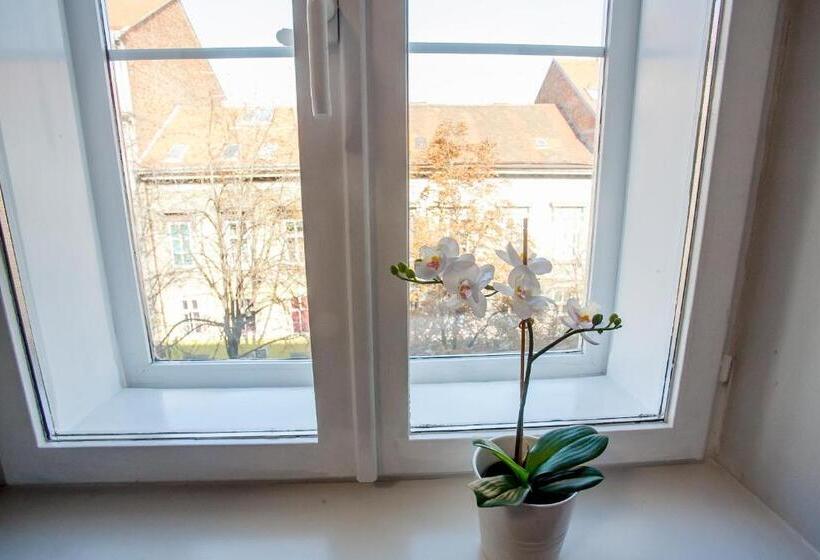 בית מלון כפרי Zagreb City Vibe Apartments & Rooms