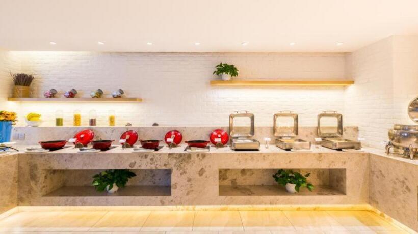 The Hotel V Nanjing Confucius Temple