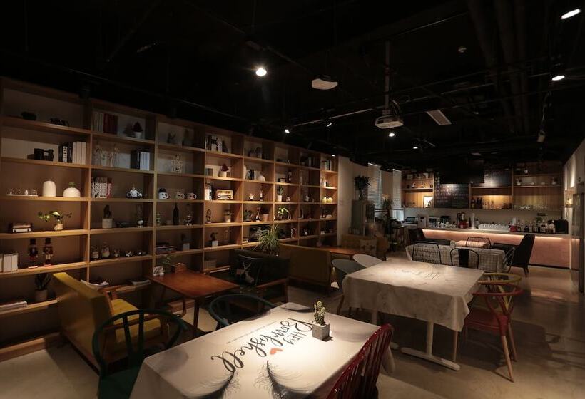 Xy Hotel Xi’an Bell Tower