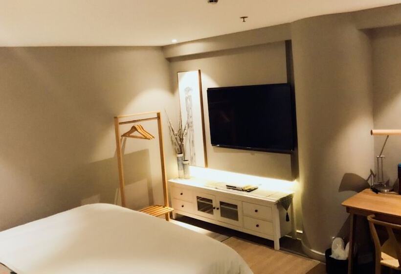 Xy Hotel Xi’an Bell Tower