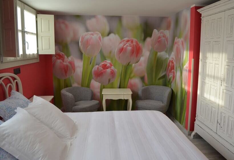 Akla Hotel Suites Santillana