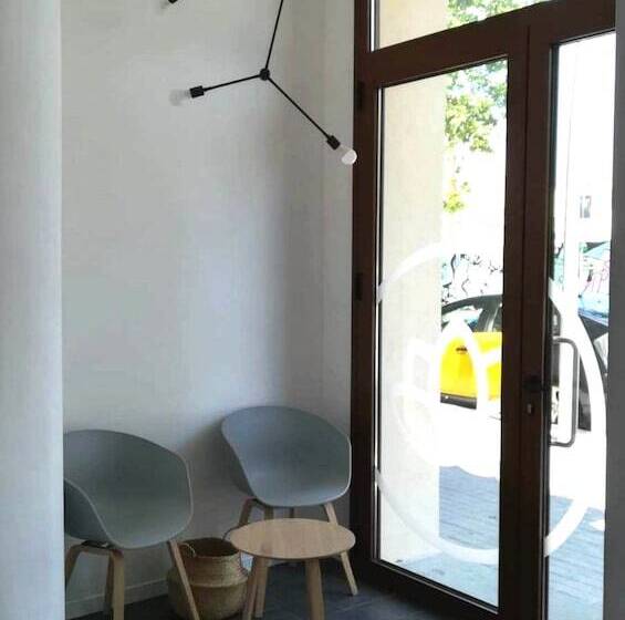 Aspasios Poble Nou Apartments