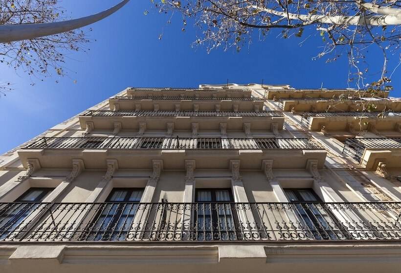 Aspasios Poble Nou Apartments