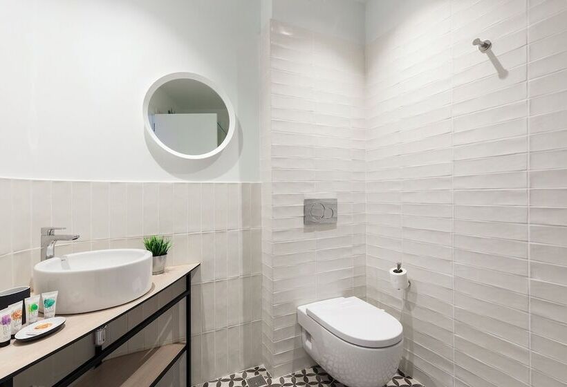 Aspasios Poble Nou Apartments