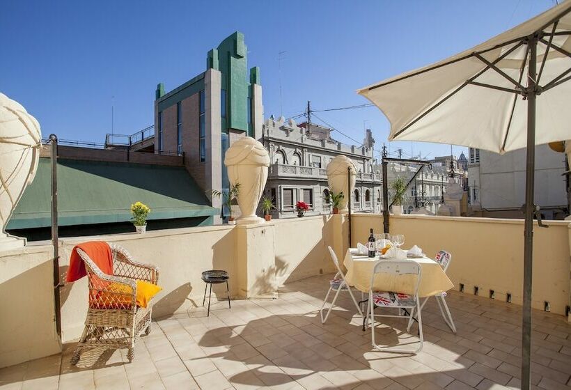 Atico De Lujo Plaza Ayuntamiento Pet Friendly
