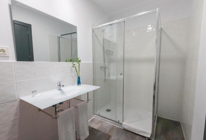 Bed and Breakfast Bajondillo Beach Cozy Inns