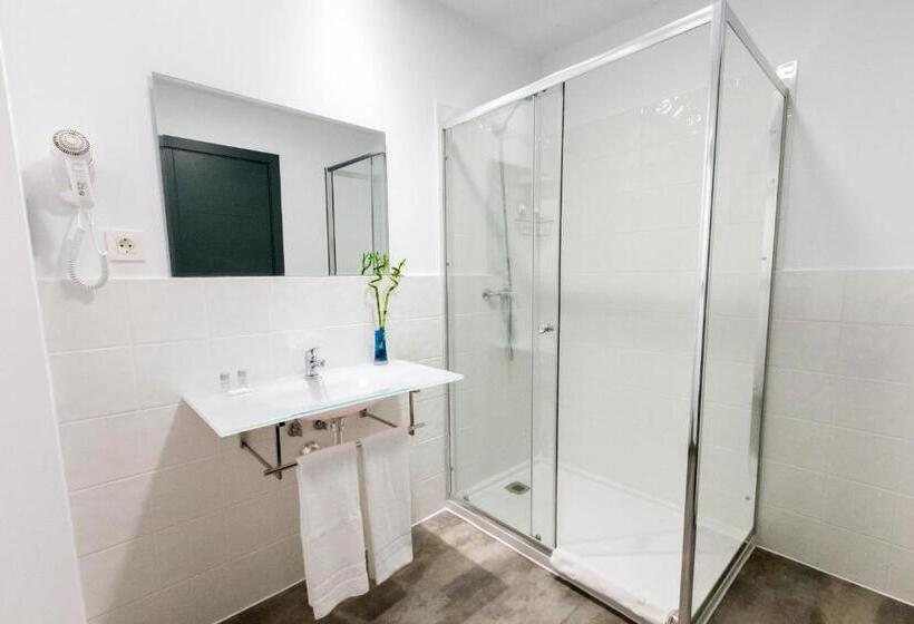 Bed and Breakfast Bajondillo Beach Cozy Inns