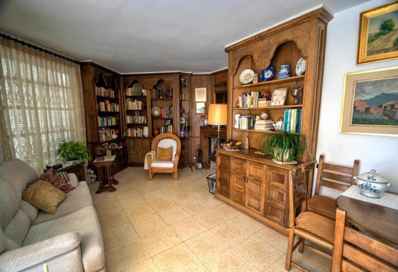 Can Ferran By Hello Homes Sitges