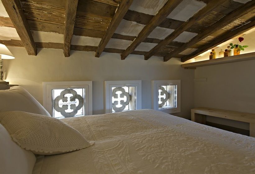 El Jardinet De Sant Esteve