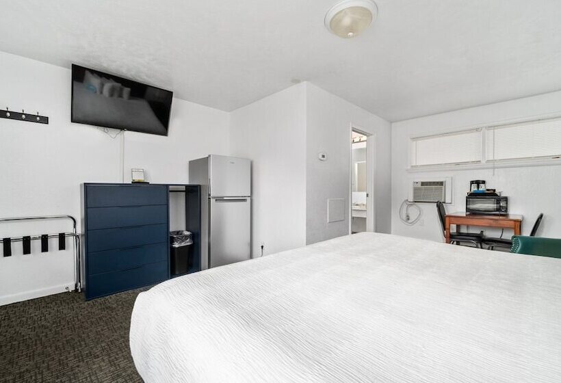 Grand Traverse Motel