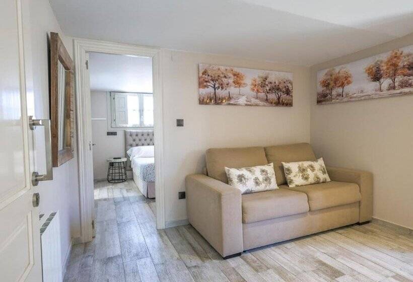 Akla Hotel Suites Santillana