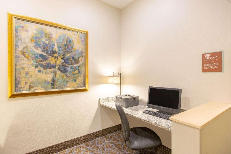 호텔 Americinn By Wyndham Humboldt