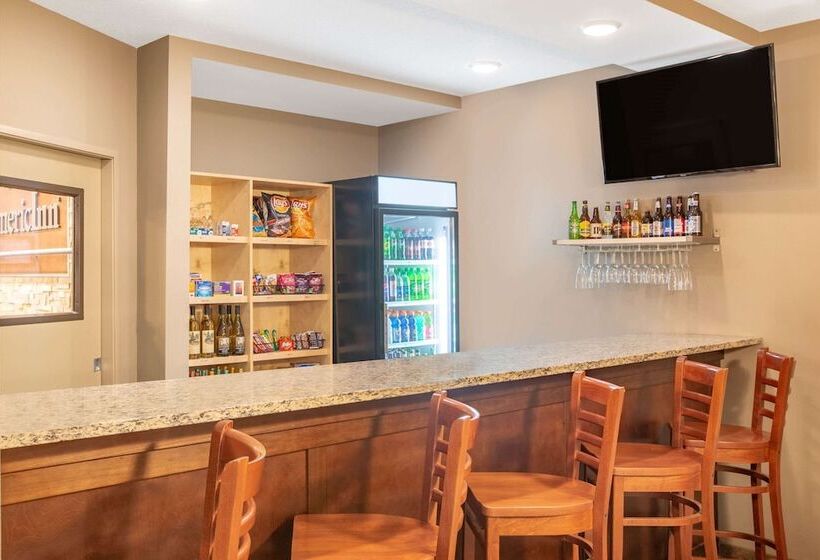 호텔 Americinn By Wyndham Humboldt