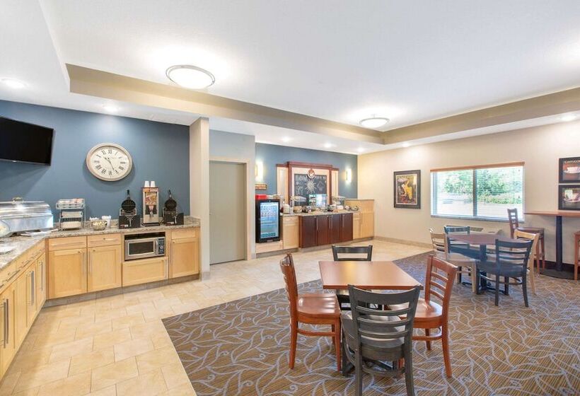 호텔 Americinn By Wyndham Humboldt