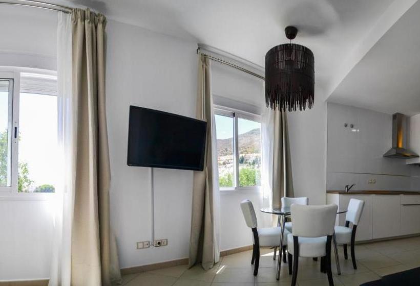 فندق Apartamentos Dos Olivos