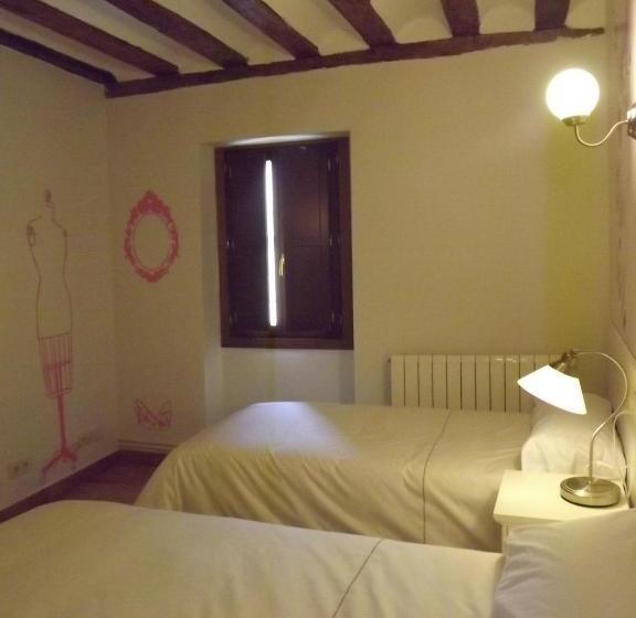 בית מלון כפרי Apartamentos San Francisco 58