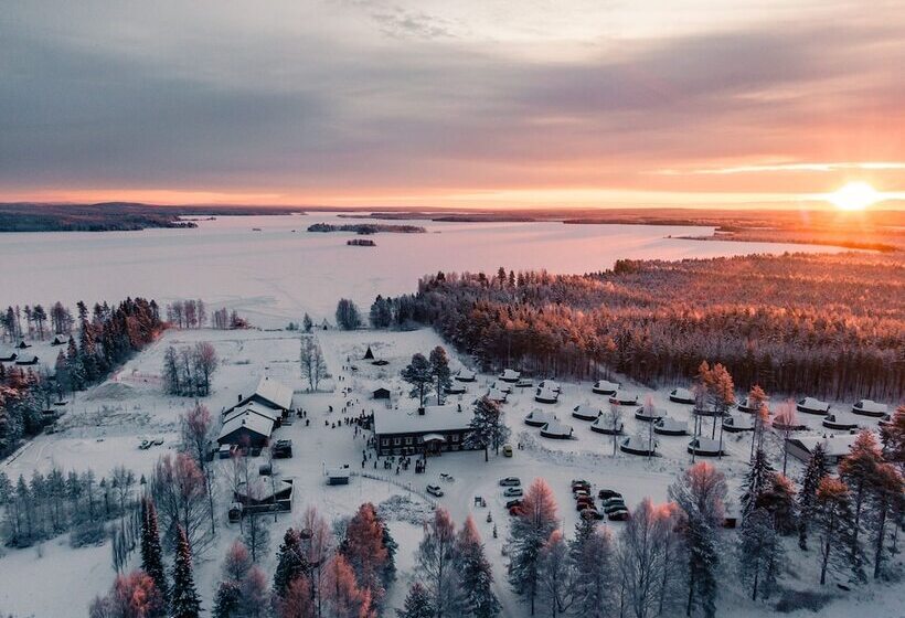 Отель Apukka Resort