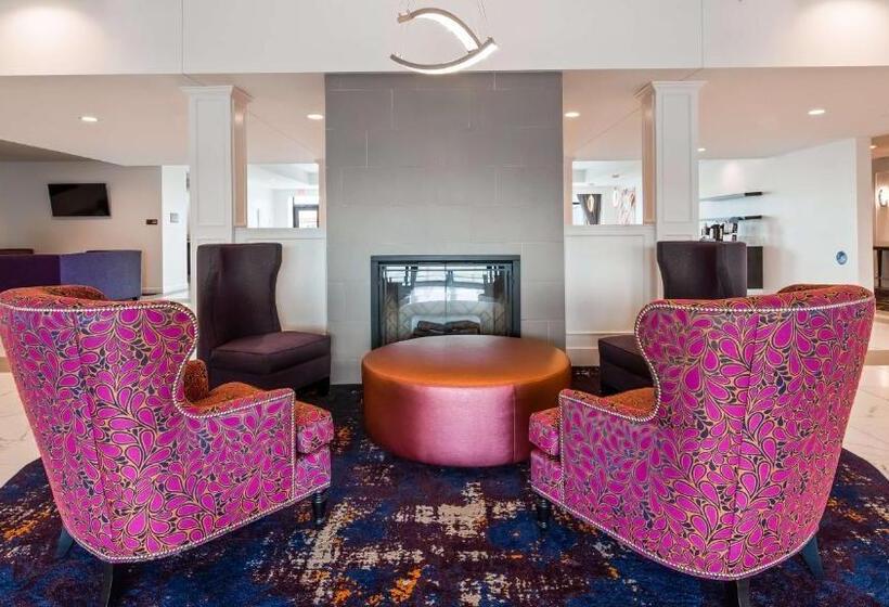 فندق Best Western Plus New Richmond Inn & Suites