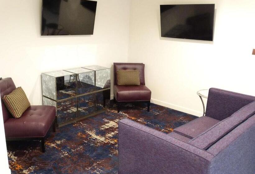 فندق Best Western Plus New Richmond Inn & Suites