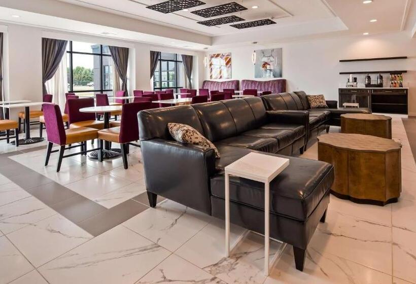 فندق Best Western Plus New Richmond Inn & Suites