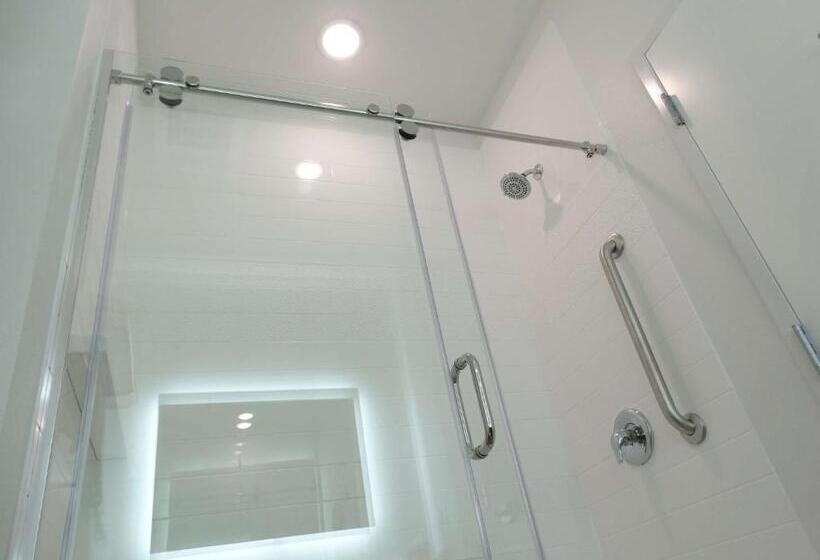 فندق Best Western Plus New Richmond Inn & Suites