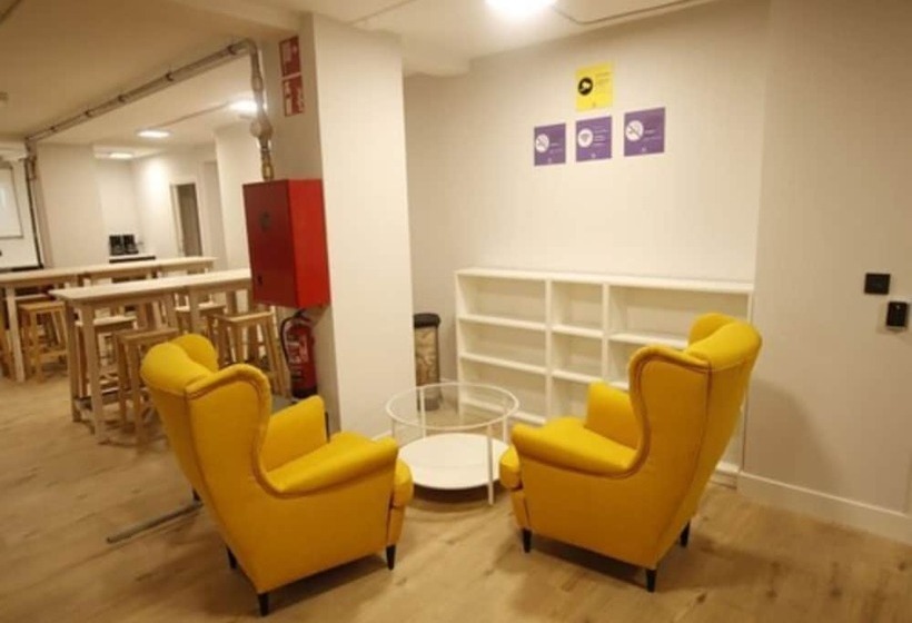 Bilbao Metropolitan Hostel By Bossh Hotels