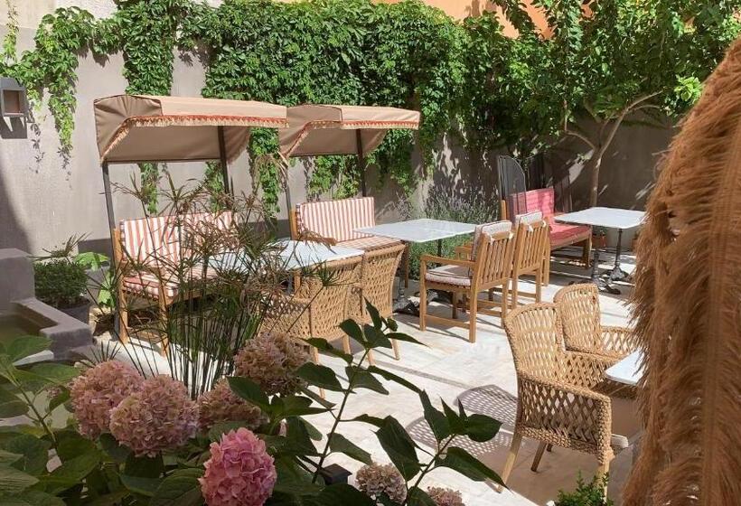 فندق Blue Windows House