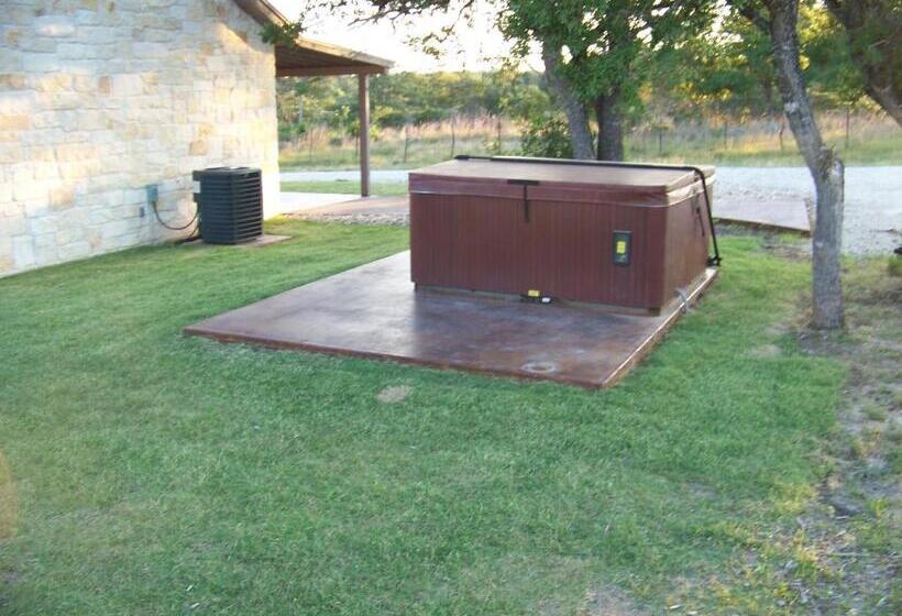 酒店 Breezy Hills Cottages