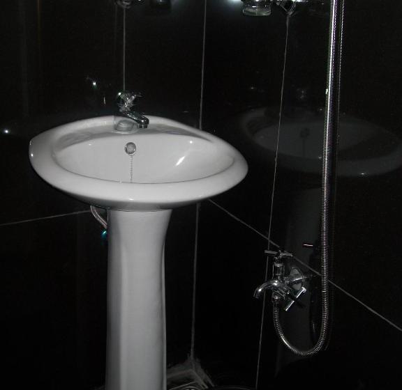 هتل Charm Guest House