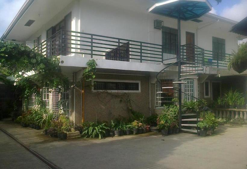 هتل Charm Guest House