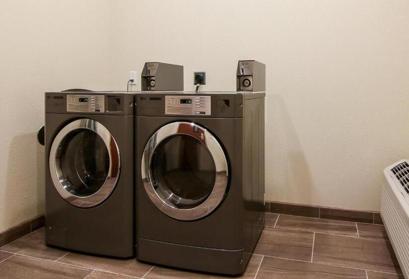 فندق Cobblestone Inn & Suites   Menomonie/uw Stout