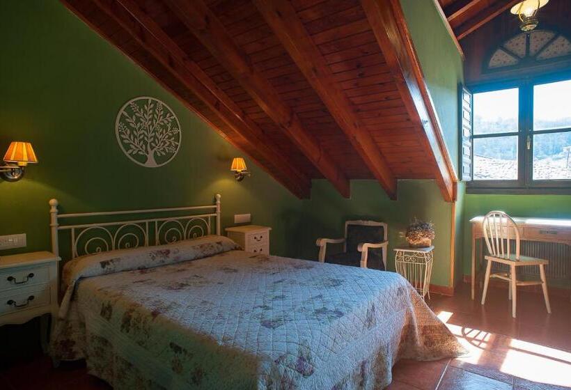 ホテル Rural Corru San Pumés