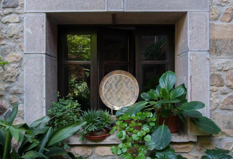 ホテル Rural Corru San Pumés