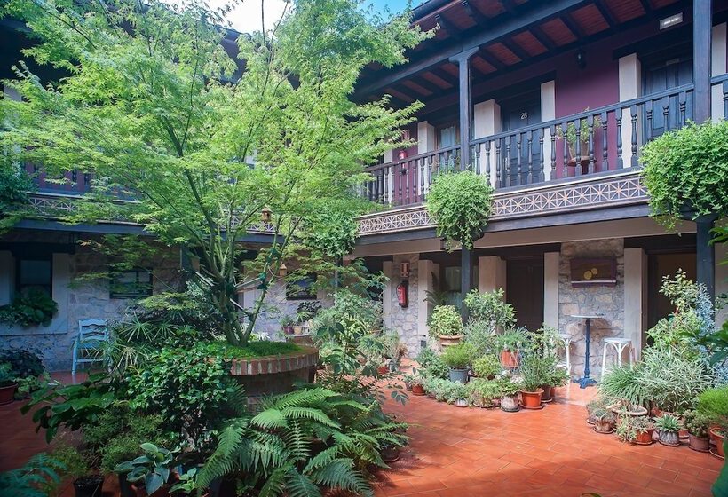 ホテル Rural Corru San Pumés