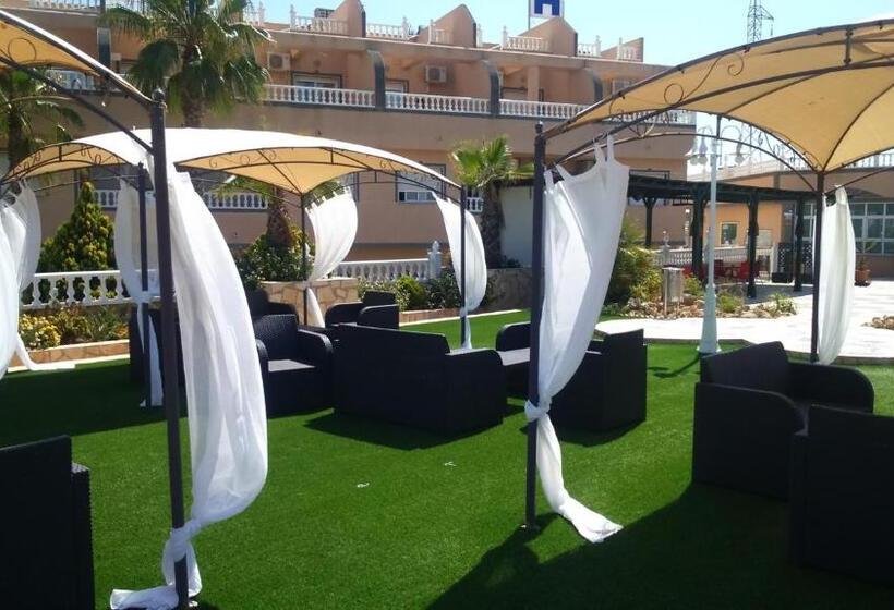 ホテル Costa Blanca Rojales