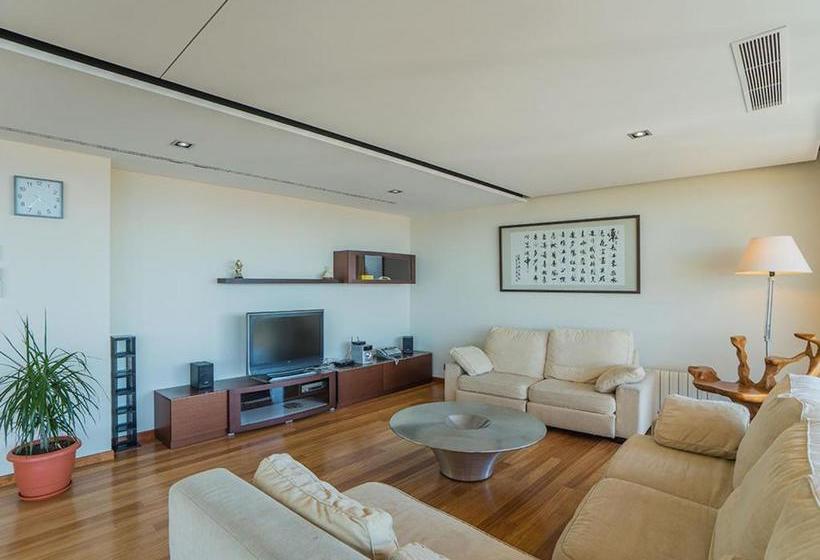 ホテル Delfin Luxe