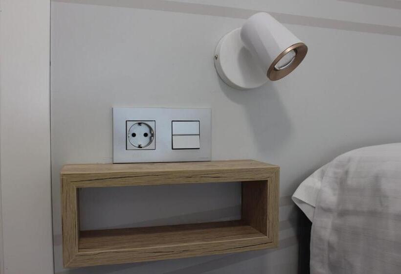 هتل Deluxe Hostels & Suites Merida