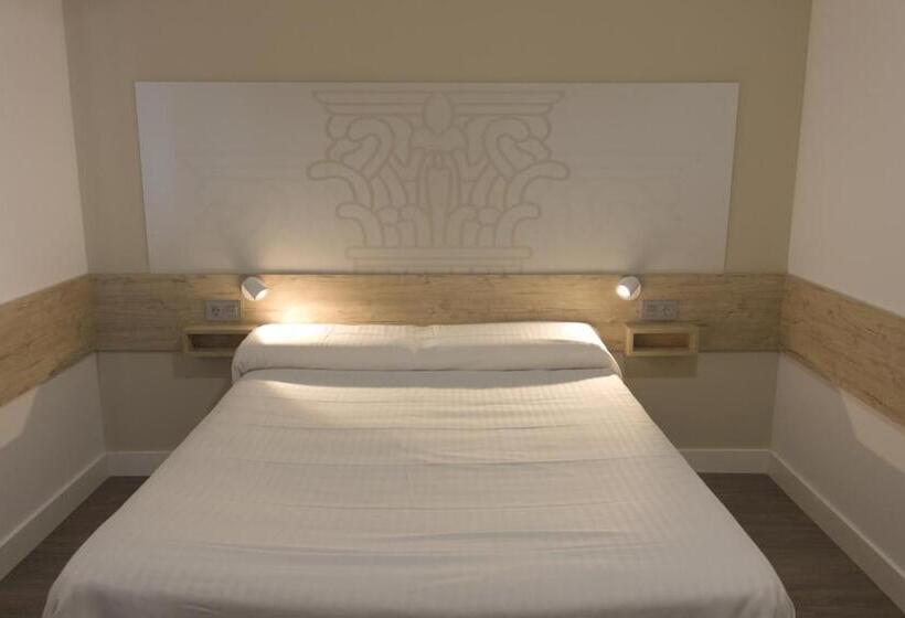 هتل Deluxe Hostels & Suites Merida