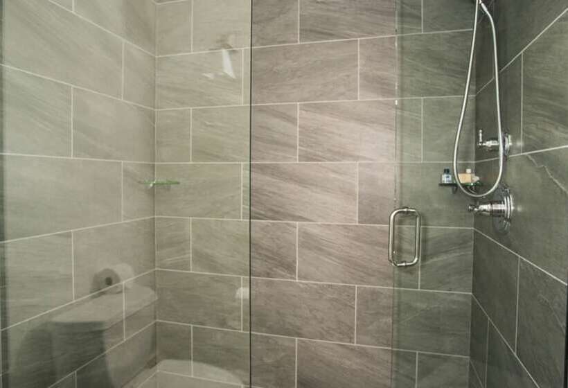 ホテル Dinsmore Boutique Inn