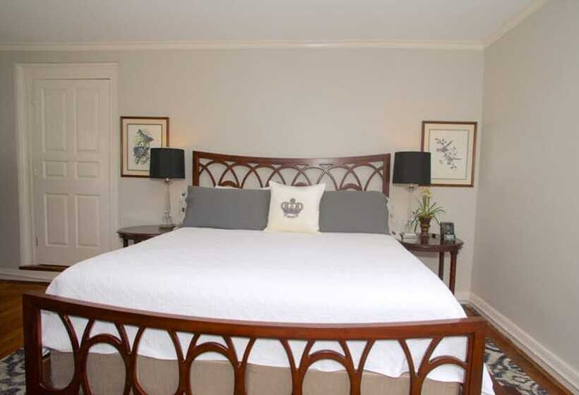 ホテル Dinsmore Boutique Inn