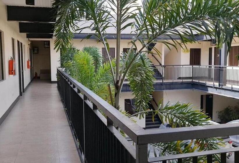 هتل Drigg S Suites