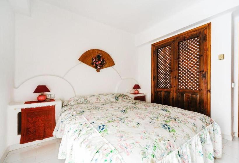 هتل Espanhouse Aldea12