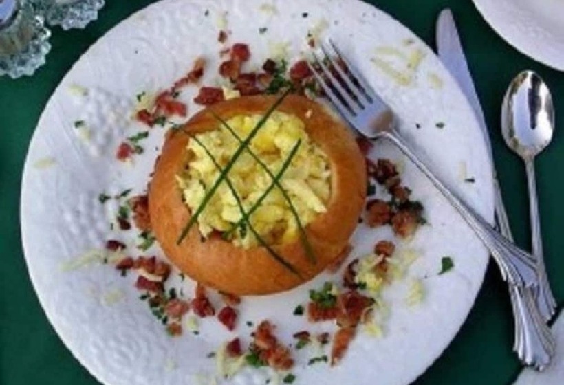 ホテル Far View   A Bed & Breakfast Estate