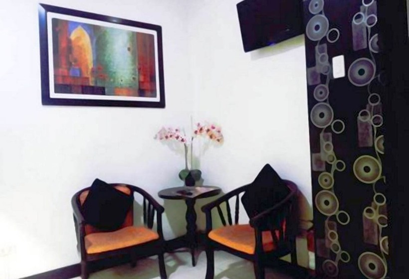 هتل Frederick S Apartelle