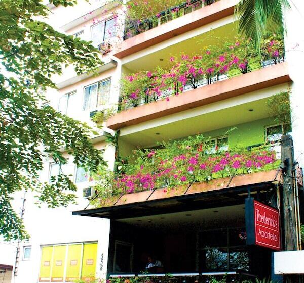 هتل Frederick S Apartelle