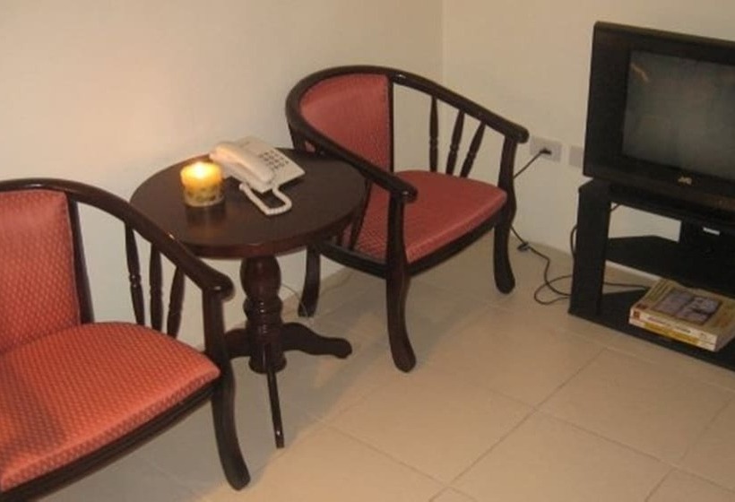 هتل Frederick S Apartelle