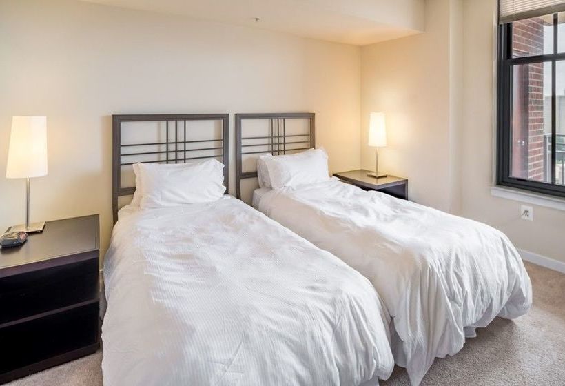 호텔 Global Luxury Suites at Metropolitan South