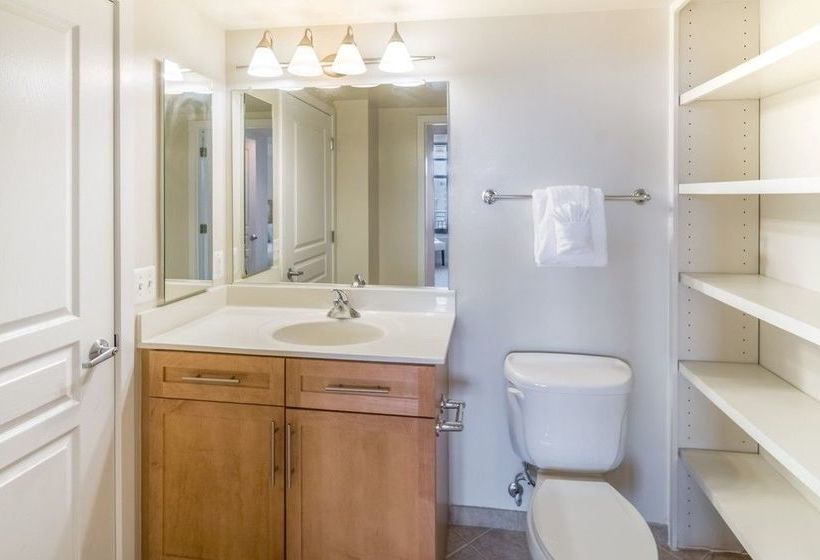 호텔 Global Luxury Suites at Metropolitan South